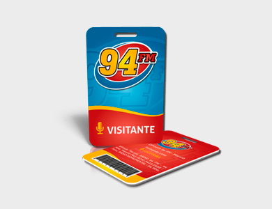 Crachá em PVC 0,76mm Fosco Frente e Verso 8,5x5,4 cm - 4x0 - 1 unid